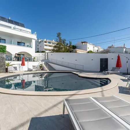 Malpique Heated Pool & Jacuzzi Guest House Quarto em Acomodações Particulares Albufeira