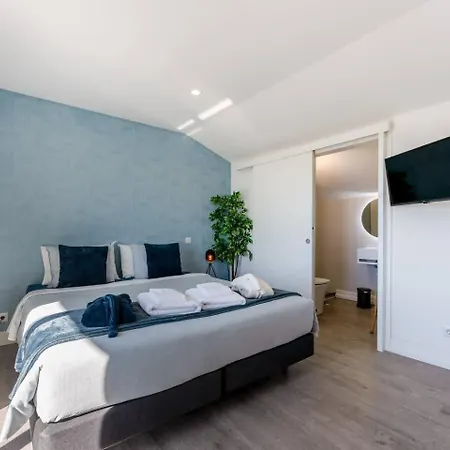 Malpique Heated Pool & Jacuzzi Guest House Ubytování v soukromí