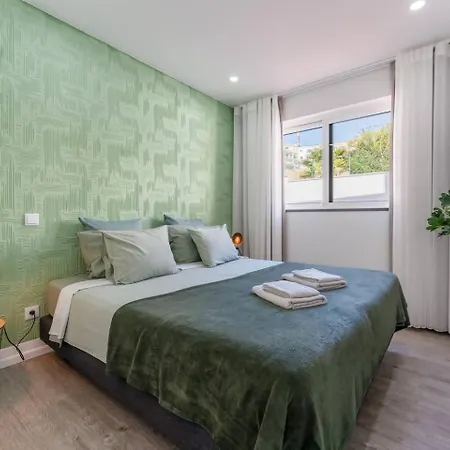 Homestay Malpique Heated Pool & Jacuzzi Guest House *