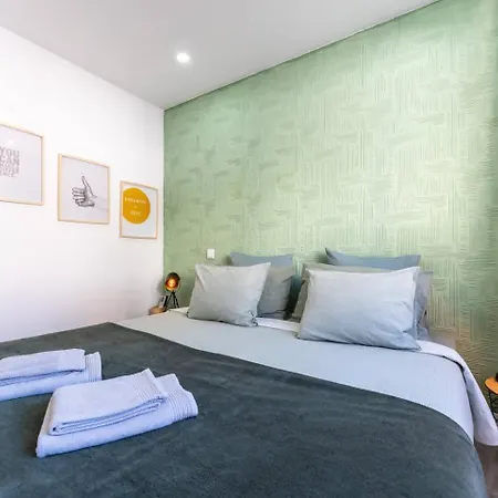 Malpique Heated Pool & Jacuzzi Guest House Homestay Albufeira