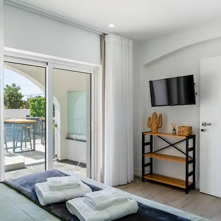 Malpique Heated Pool & Jacuzzi Guest House Albufeira