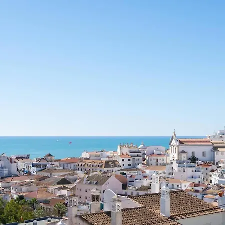 Ubytování v soukromí Malpique Heated Pool & Jacuzzi Guest House