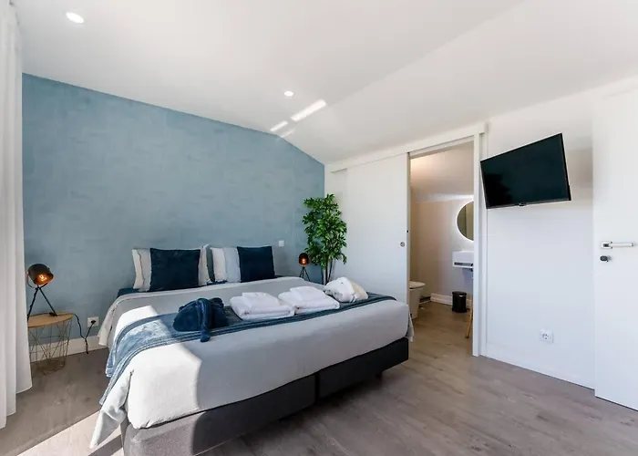 Malpique Heated Pool & Jacuzzi Homestay szállás