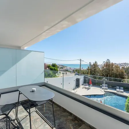 Malpique Heated Pool & Jacuzzi *